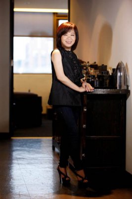 专访设计师王陈彩霞 高圆圆婚礼定制礼服揭秘