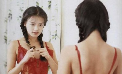 舒淇早年香艳照曝光 从高中开始就当上业余模特