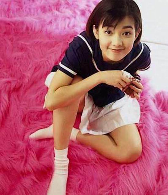 美女明星的少女时代 今昔对比照让人感慨