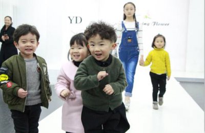 小模特郑成林即将亮相中国国际时装周